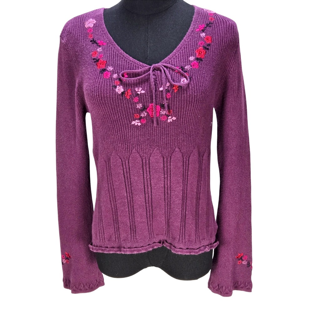 Women's Vintage Large Purple Floral Embroidered Tie Neck Ribbed Sweater Boho